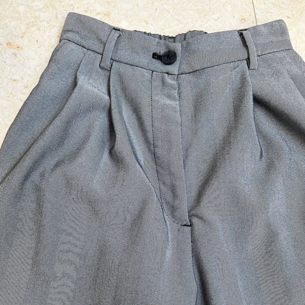 High waisted grey trousers